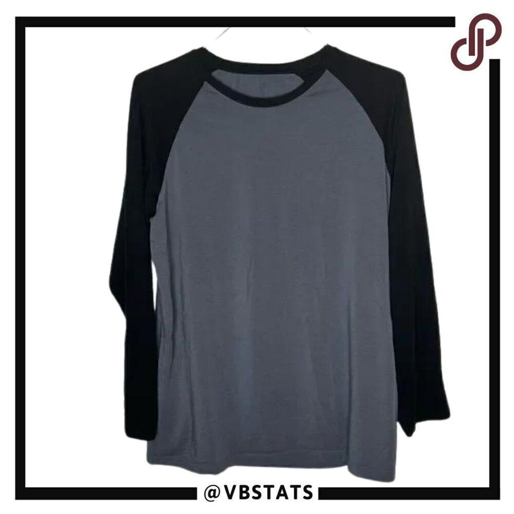 David Archy Gray with Black Sleeve‎ Light Weight Lounge Top in Size Large